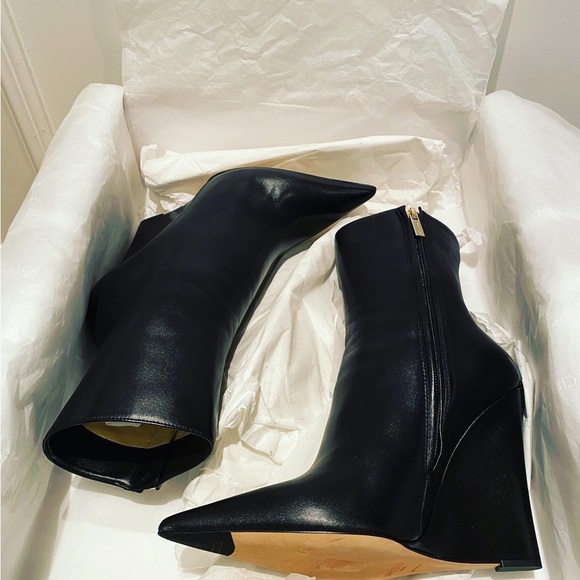 Brand new JIMMY CHOO Blake Pointed Toe Wedge Booties - Picture 10 of 10